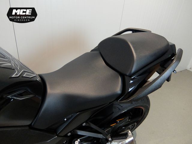 kawasaki - z-1000-sx