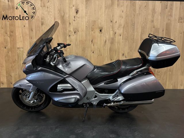 honda - st-1300-pan-european