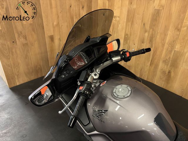 honda - st-1300-pan-european