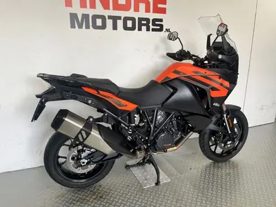 KTM 1290 SUPER ADVENTURE S – foto 3