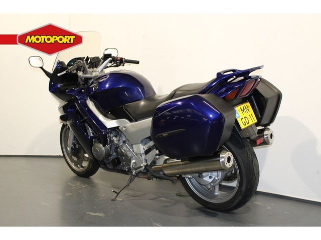 yamaha - fjr-1300