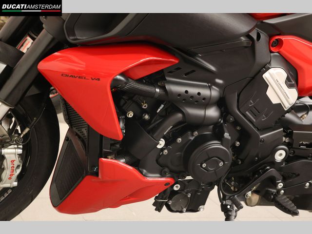 ducati - diavel-v4