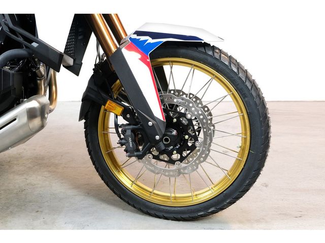 honda - crf-1100-l-africa-twin-dct