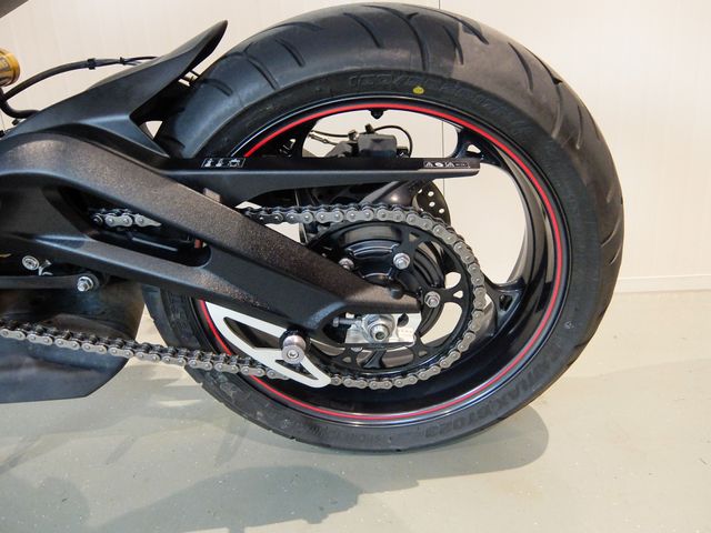 triumph - street-triple-rs