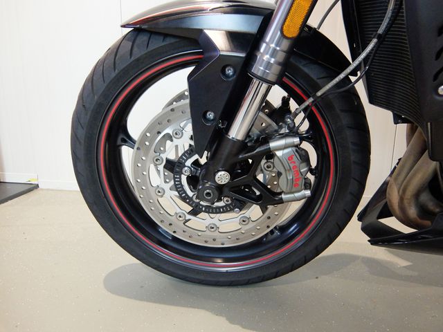 triumph - street-triple-rs