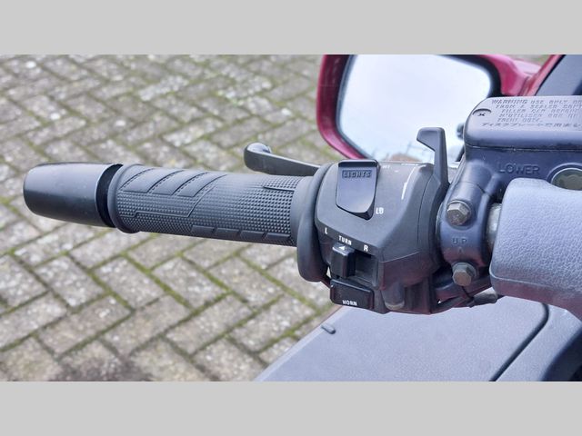 honda - st-1100-pan-european