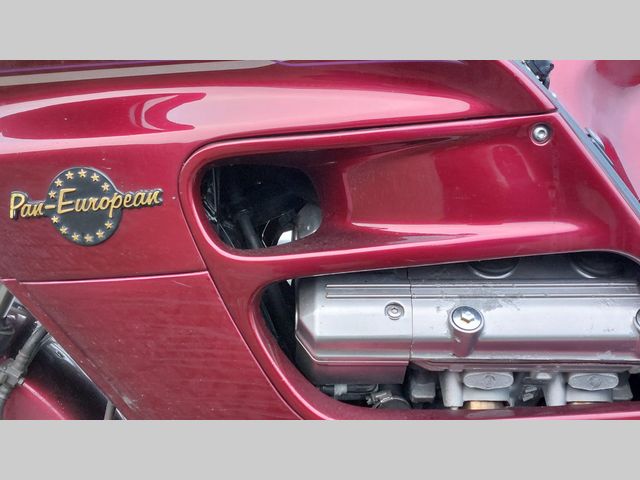 honda - st-1100-pan-european