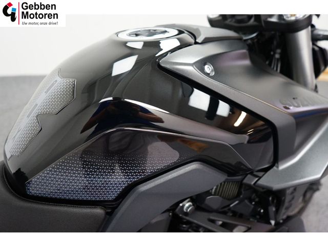 suzuki - gsx-8s
