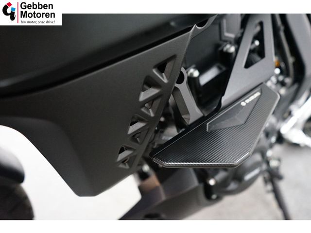 suzuki - gsx-8s