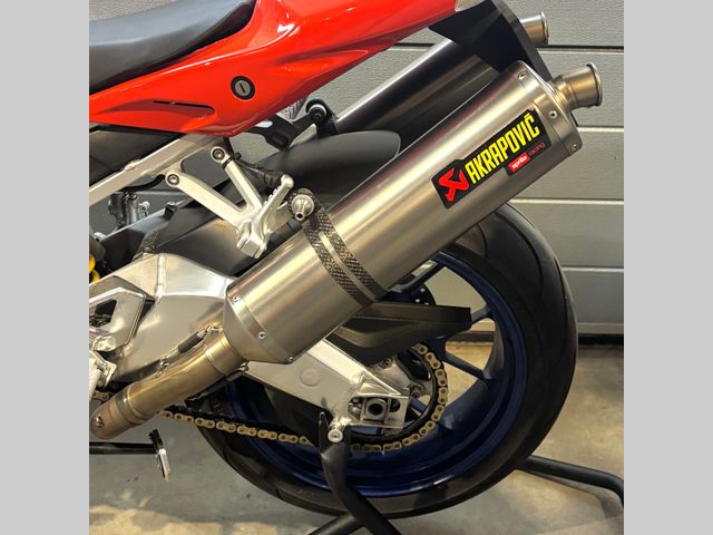 aprilia - tuono-1000-r