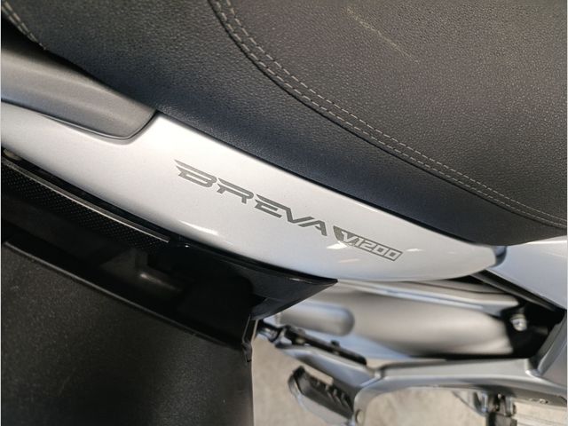 moto-guzzi - breva-1200