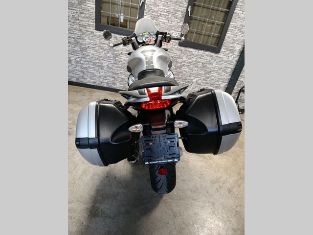 moto-guzzi - breva-1200