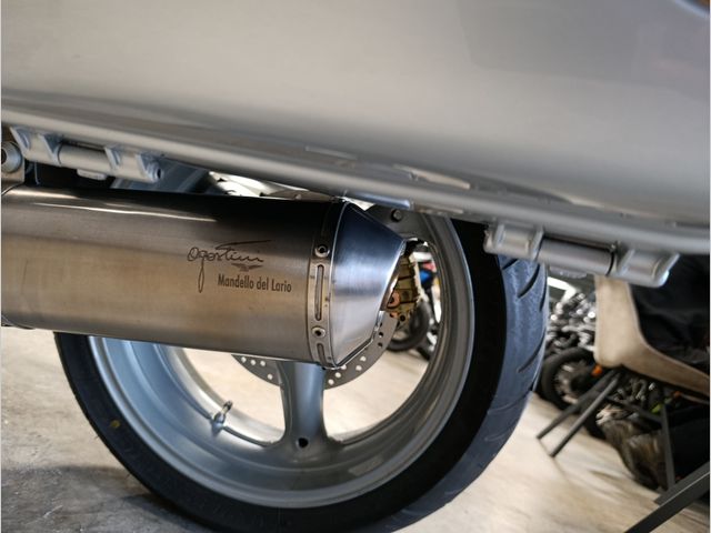 moto-guzzi - breva-1200