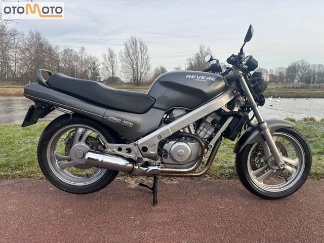 honda - ntv-650-revere