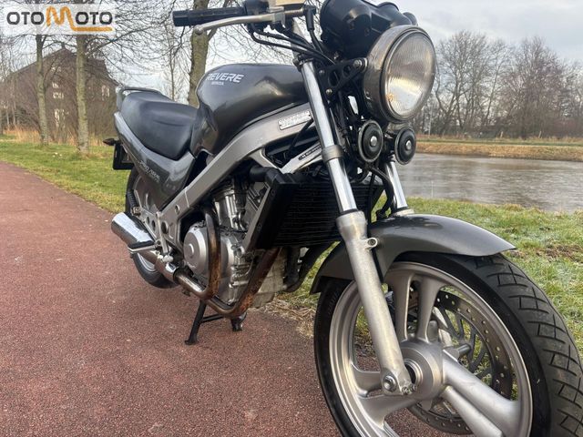 honda - ntv-650-revere