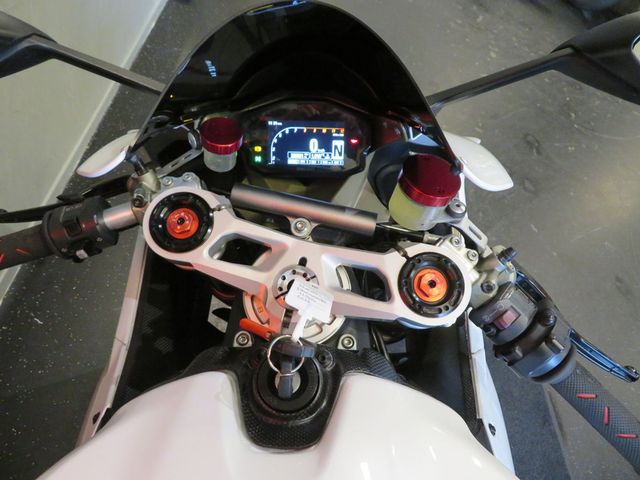ducati - 1199-panigale