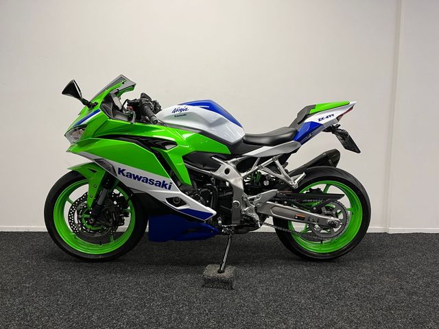 kawasaki - ninja-zx-4rr