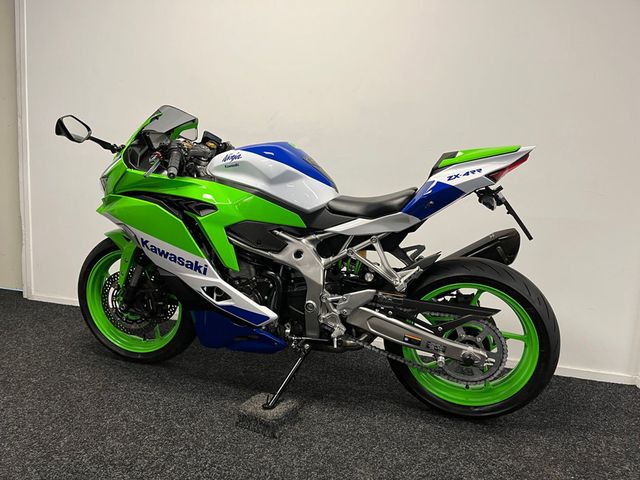 kawasaki - ninja-zx-4rr