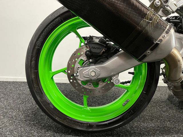 kawasaki - ninja-zx-4rr