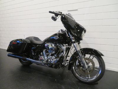 HARLEY-DAVIDSON STREET GLIDE SPECIAL FLHXS – foto 2