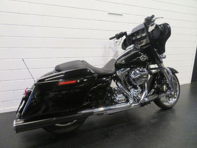 HARLEY-DAVIDSON STREET GLIDE SPECIAL FLHXS – foto 3