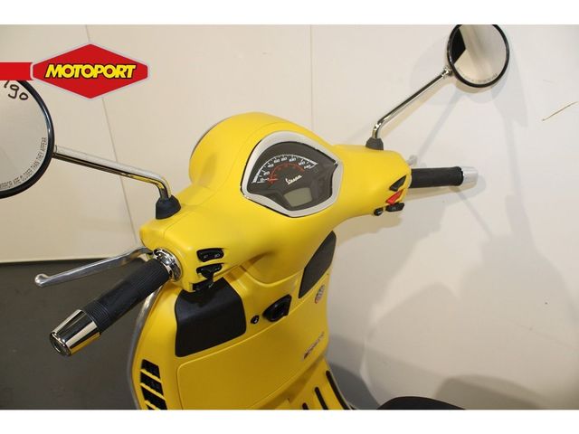 vespa - gts-300-super-sport