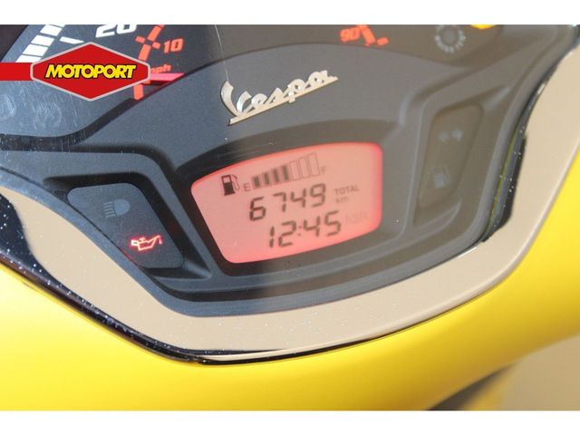 vespa - gts-300-super-sport