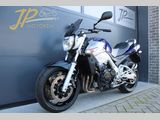 SUZUKI GSR 600