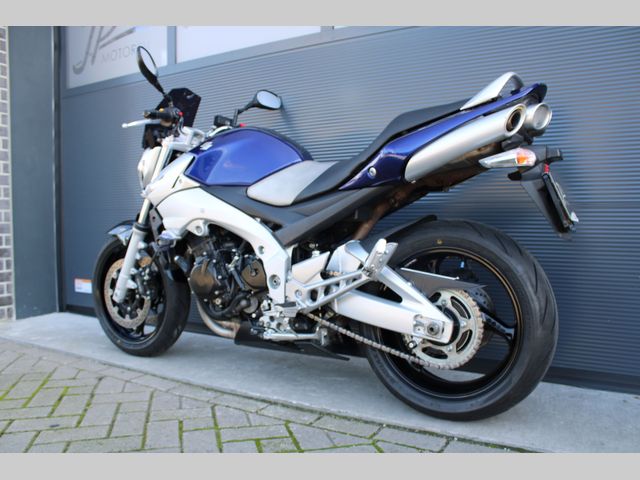 suzuki - gsr-600