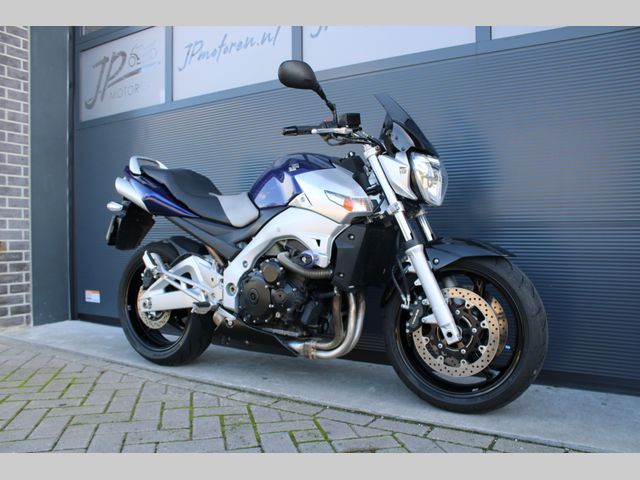 suzuki - gsr-600