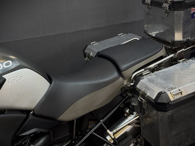 bmw - r-1200-gs-adventure