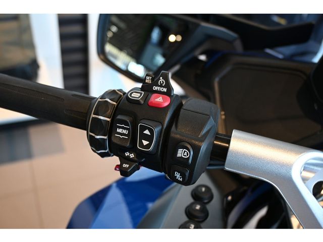 bmw - r-1300-rt