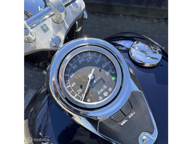suzuki - vl-800-volusia