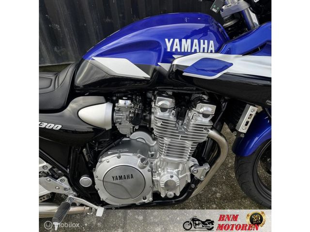 yamaha - xjr-1300
