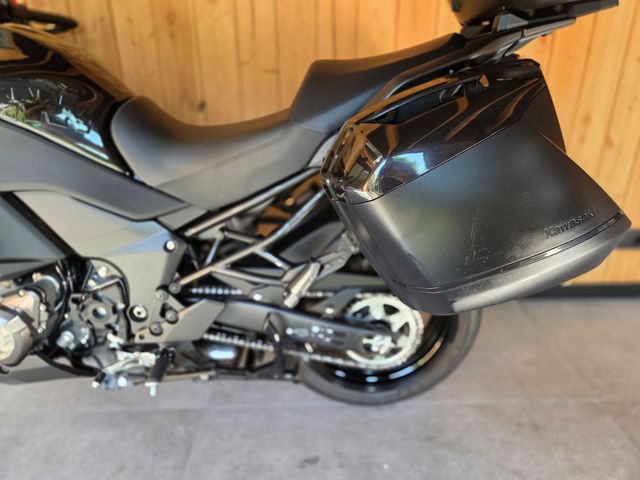 kawasaki - versys-1000-grand-tourer