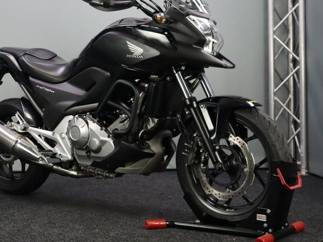 honda - nc-700-x