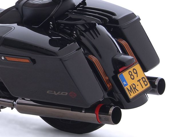 harley-davidson - road-glide-cvo-fltrxse