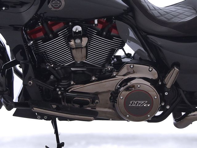 harley-davidson - road-glide-cvo-fltrxse