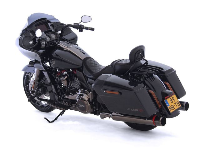 harley-davidson - road-glide-cvo-fltrxse