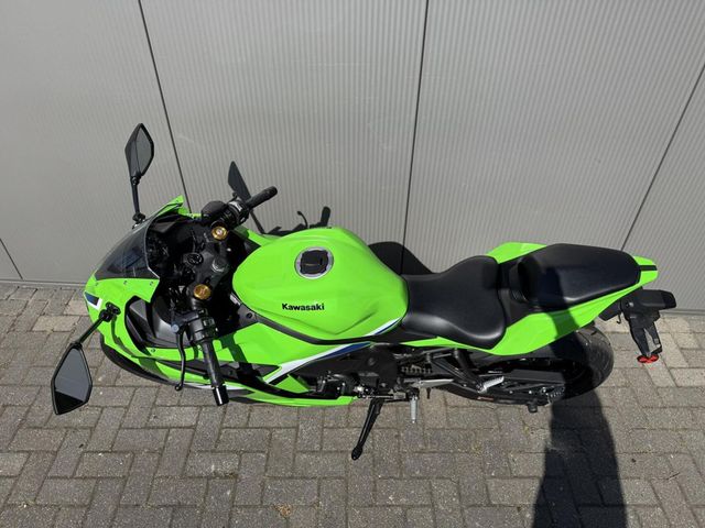 kawasaki - ninja-zx-4rr