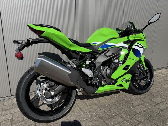 kawasaki - ninja-zx-4rr