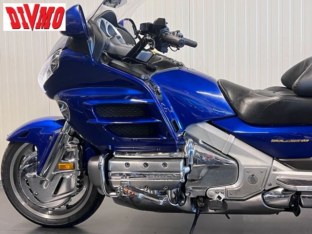 honda - gl-1800-goldwing-c-abs
