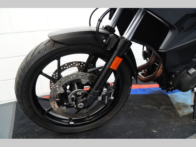 bmw - f-800-gs