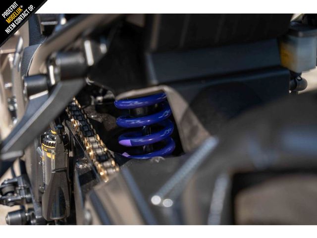 suzuki - v-strom-1050-a