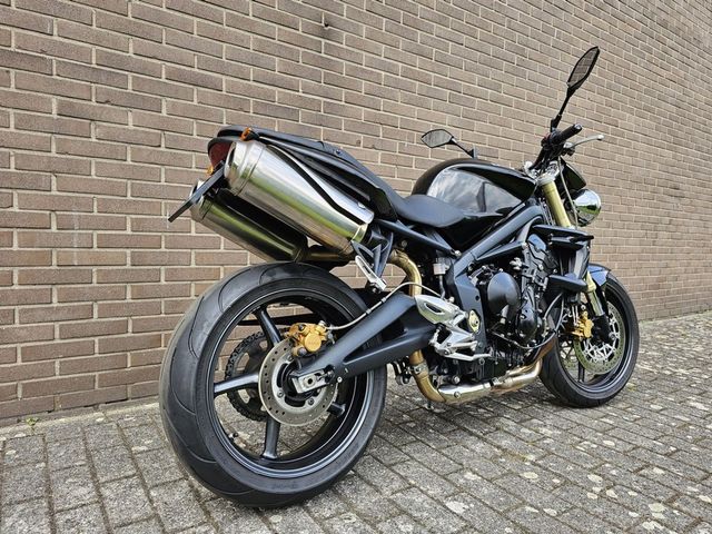 triumph - street-triple-675