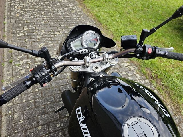 triumph - street-triple-675