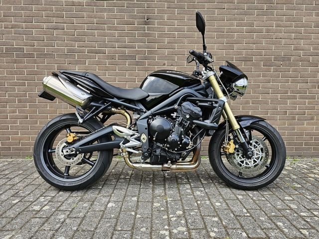 triumph - street-triple-675