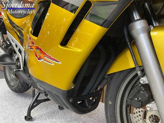 suzuki - gsx-600-f