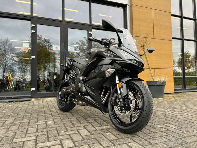 kawasaki - z-1000-sx-abs