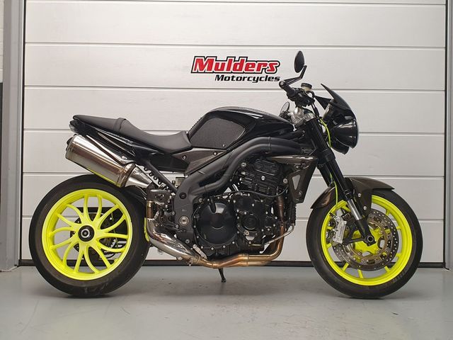 triumph - speed-triple-1050